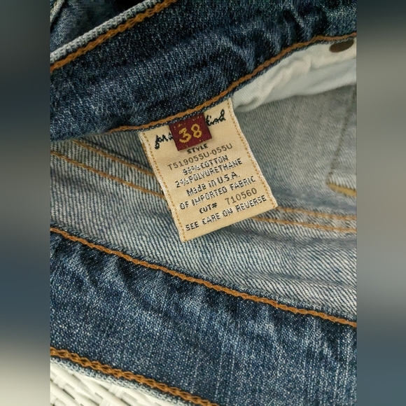 Seven For All Mankind Men's Jeans - Picture 7 of 7